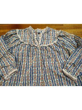 Lanz of Salzburg cotton flannel nightgown garment Tyrolean Blue stripe red heart
